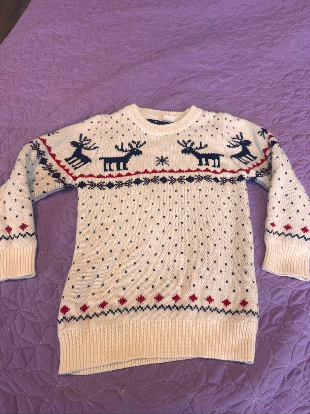 Source Unknown Cream Crewneck Sweater with Navy Reindeer and Red Accents